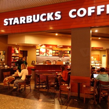 Starbucks на Алма-Атинской фото 1