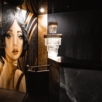 Стриптиз клуб Зависть STRIP BAR в Центральном районе фото 2