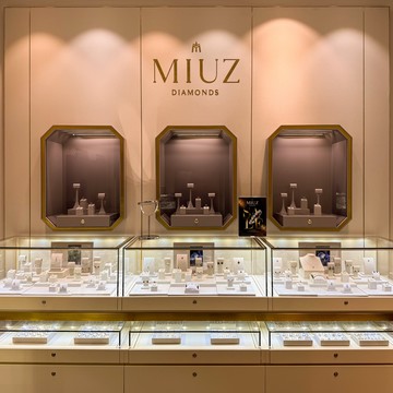 Ювелирный дом MIUZ Diamonds ГУМ фото 2