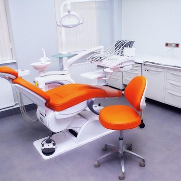 Стоматологическая клиника Институтская фото 2