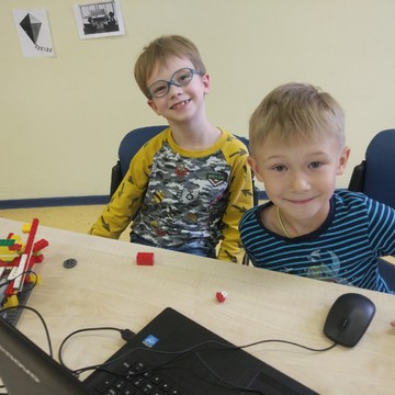 Школа программирования и робототехники для детей Пиксель на Гоголевской улице фото 2