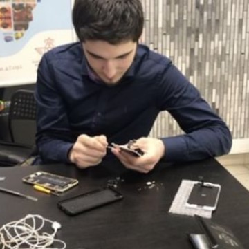 Ремонт телефонов PhoneDoc на ул. Челомея 2А фото 2