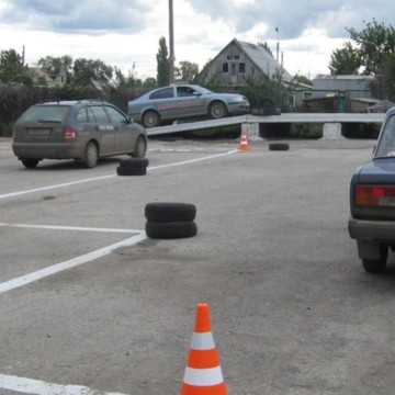 Автошкола СОУК на улице Максима Горького, 45 фото 1