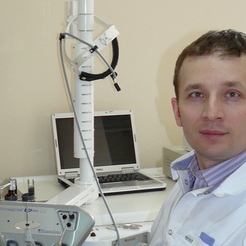 Детский и взрослый лор-врач, врач-сурдолог, кандидат медицинских наук, Буданов Евгений Геннадьевич
