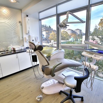 Семейная стоматология SimClinic фото 2