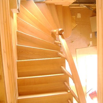 Компания Лестницы деревянные фото 3