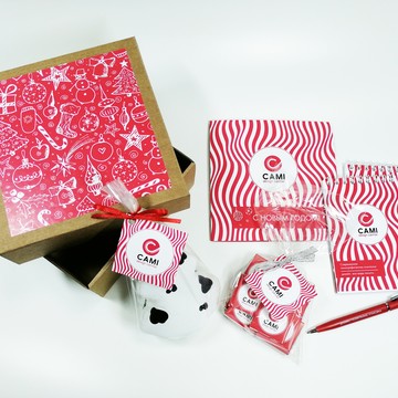 Компания по дизайну и изготовлению корпоративных сувениров и подарков Cami Corporate Gifts фото 2