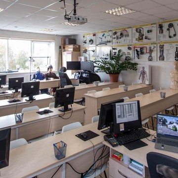 Современная автошкола Elite &amp; vip на Павловском тракте фото 1