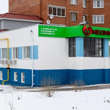 Частная клиника Медик на улице Никиты Сверчкова фото 1