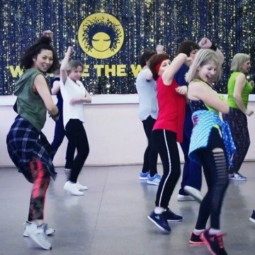 Школа танцев Studio Kermen.Zumba Fitness на Варшавском шоссе фото 3