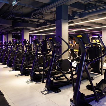 Фитнес-клуб DDX Fitness на улице 3 Июля фото 1
