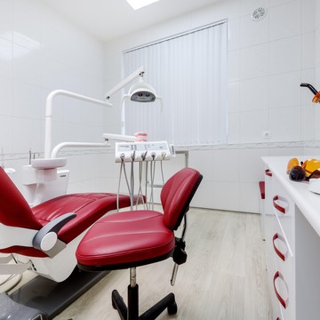 Стоматологическая клиника Ваш стоматолог фото 2