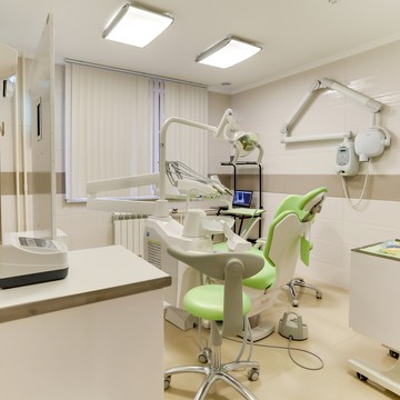 Стоматологическая клиника HOLLYDENT фото 2