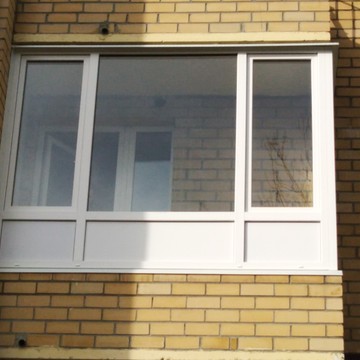 Ремонт ПВХ окон и отделка балконов фото 1