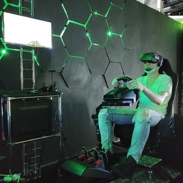Клуб виртуальной реальности Fantasy VR Гринн в Орле фото 2