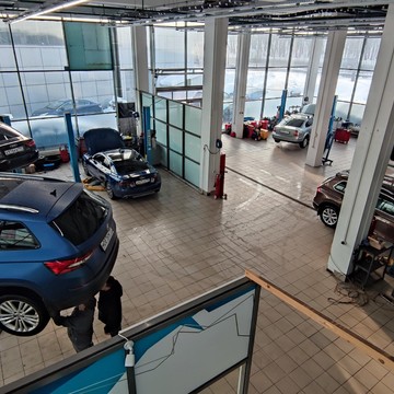 Автосервис Оживляющий гараж Ауди Фольксваген Шкода на Краснобогатырской улице фото 1
