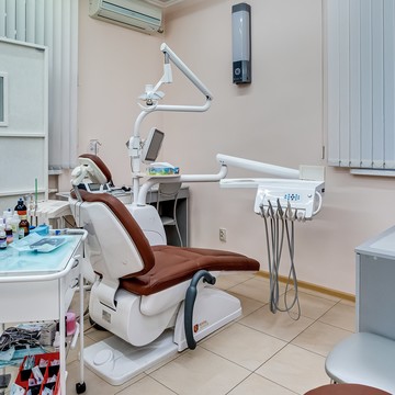 Стоматологическая клиника Доктор-Дент фото 2