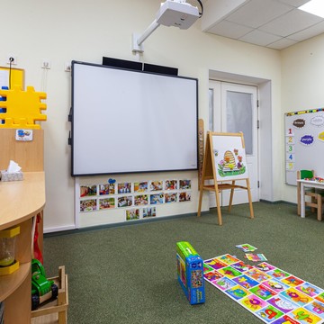 Английский частный детский сад English Nursery and Primary School на Парке Победы фото 1