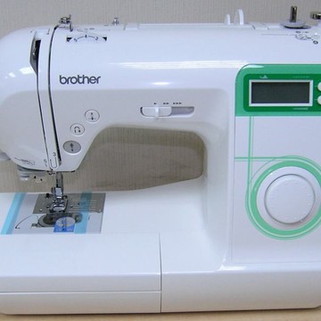 Ремонт швейных машин на дому в Махачкале фото 1