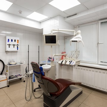 Центр эстетической и восстановительной стоматологии на Зелёном проспекте фото 3