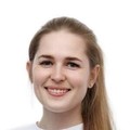 Фотография специалиста Попова Юлия Ивановна