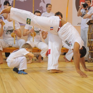 Grupo Joga Capoeira (группа Жога Капоэйра) фото 2