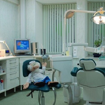 Стоматологическая клиника Стомадеус на Петроградской фото 3