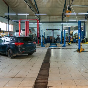 Автосервис СТО_ЛИЧНАЯ на улице Менделеева фото 2