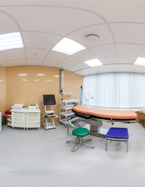 Логотип похожей компании Консультационно-диагностический центр Доктор Рядом Бизнес