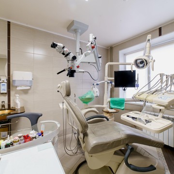Стоматологическая клиника Имплант фото 3
