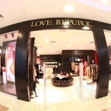 Магазин женской одежды Love Republic на Автозаводском шоссе фото 1