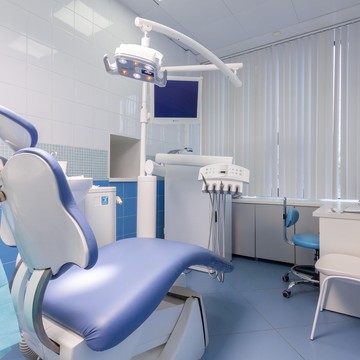 Областной многопрофильный центр имплантологии и протезирования фото 1