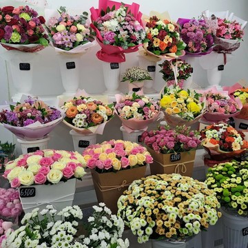 Магазин цветов Флора центр фото 2