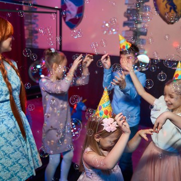 Шоу мыльных пузырей для детей в Выборгском районе