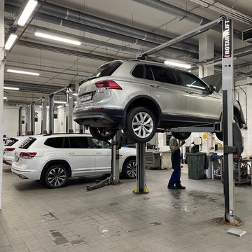 Официальный дилер Volkswagen Автоцентр Сити-Каширка фото 1