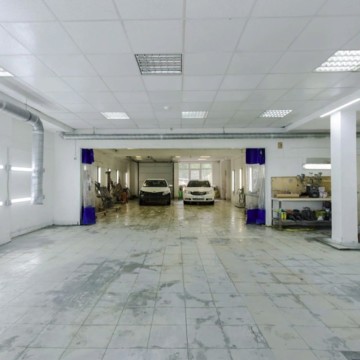 Центр кузовного ремонта Locauto на улице Черепанова фото 1