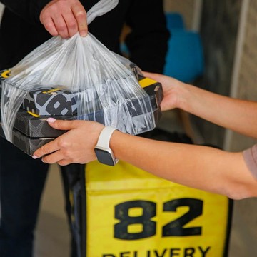 82 Delivery фото 3