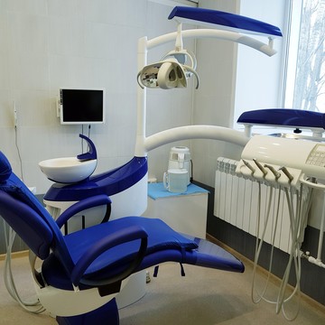Стоматологическая клиника Ваш Доктор в Автозаводском районе фото 2