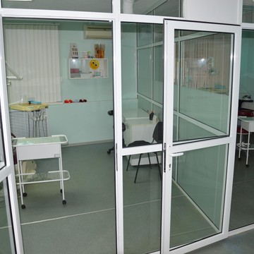 Стоматологический центр Дантист в Дзержинском районе фото 3