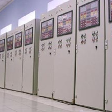 Шкафы управления автоматизированного технологического комплекса управления электролизом алюминия