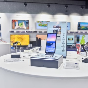 Samsung в ТРК &quot;Питер Радуга&quot; фото 3