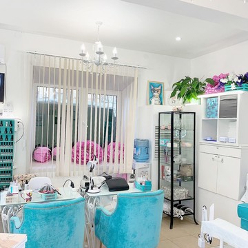 Студия маникюра и педикюра Koshki Nailbar фото 2