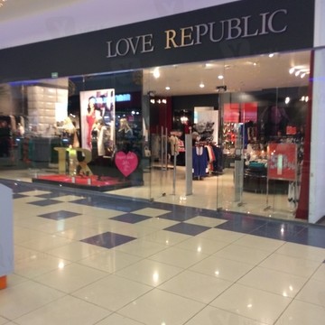 Магазин женской одежды Love Republic в Дзержинском районе фото 2