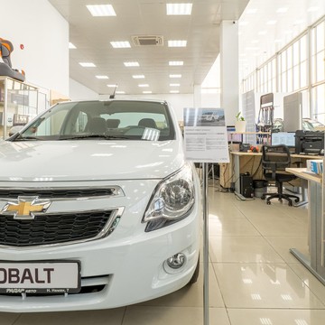 Автосалон Chevrolet фото 1