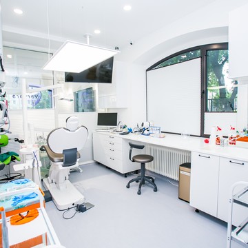 Стоматологическая клиника Varvara Clinic фото 2