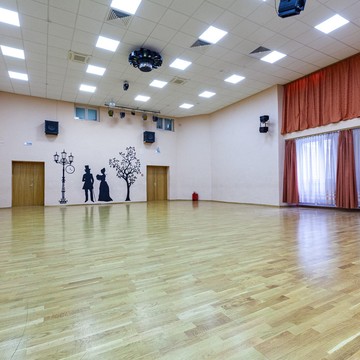 Школа танцев Corona Dance в Скорняжном переулке фото 1