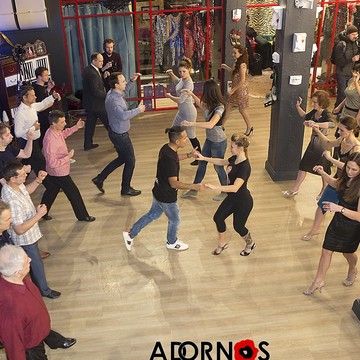 Школа танцев Adornos Center фото 2