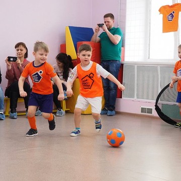 Чемпионика Реутов - детская футбольная школа на Головашкина, 7 фото 3