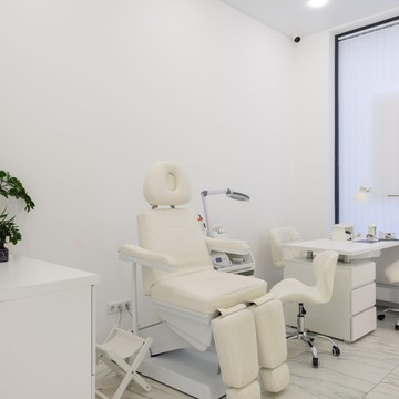 Центр подологии и ортопедии для взрослых и детей PODOLOGY на метро Фили фото 3