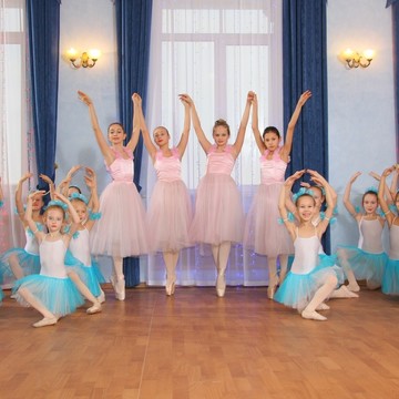Школа танцев Ассоль на Локомотивной улице фото 1